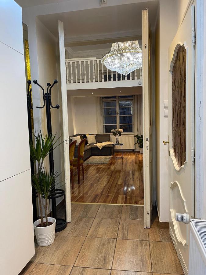 Vintage Home In The Heart Of The City Βουδαπέστη Εξωτερικό φωτογραφία