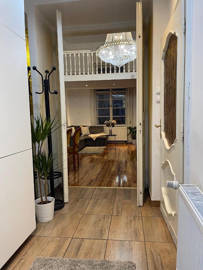 Vintage Home In The Heart Of The City Βουδαπέστη Εξωτερικό φωτογραφία